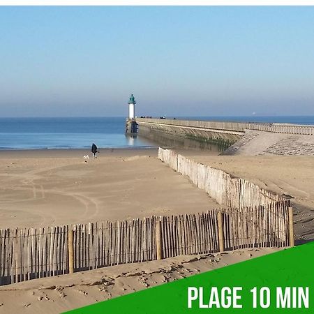 Joli Petit T2 Terrasse Proche Du Phare Apartman Calais Kültér fotó