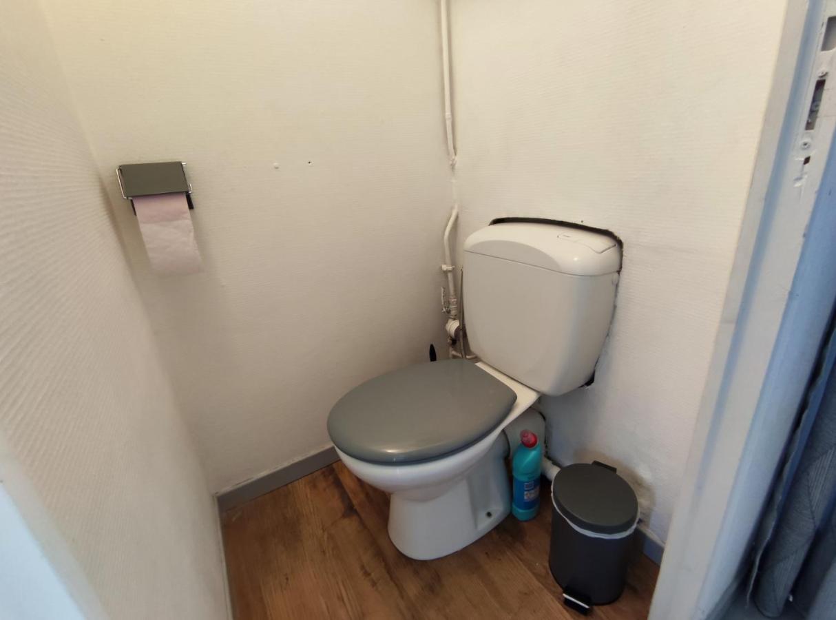 Joli Petit T2 Terrasse Proche Du Phare Apartman Calais Kültér fotó